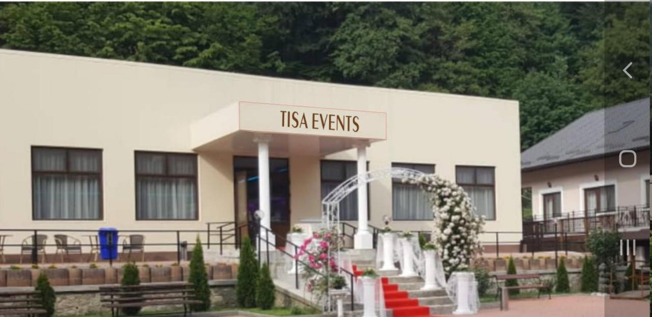 Vila Tisa Tismana Exteriör bild